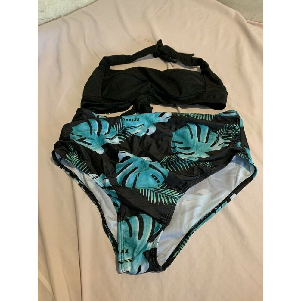 2 piece swimsuit high waisted Leaf Print Bottoms Black Top Size Large